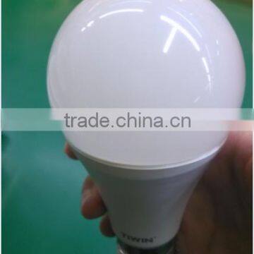 TUV 13W 1200lm 2700k High Quality Led Bulb E27 photo-5