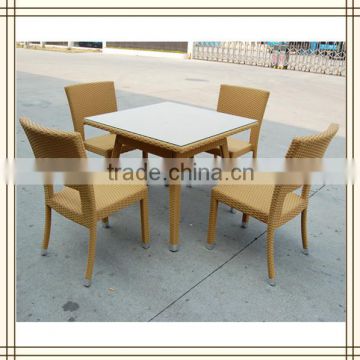 OEM cheap wicker outdoor table and chair (T525)