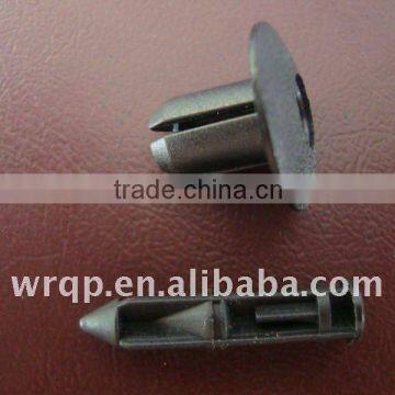 Auto plastic clips fasteners for car in China