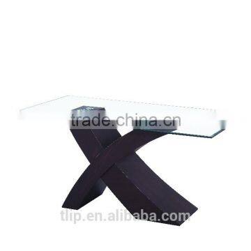 Moden glass dining table