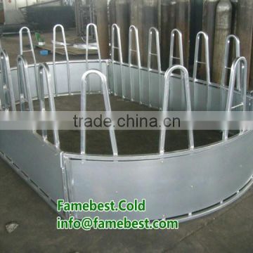 Galvanized rectangle cattle hay feeder