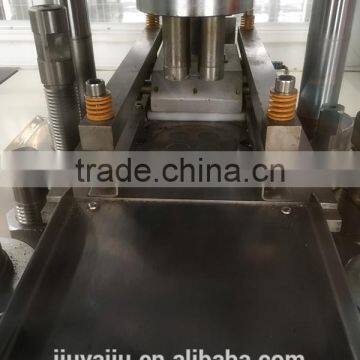 Hydraulic Press Mahcine 100 Ton for Sale photo-3