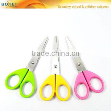 SSC0002 FDA certificated 4-1/4" Economic colorful plastic student rounded point scissors set 3ps