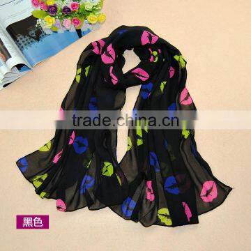 2017 2018 Hot Selling Fashionable Lightweight Women Spring Summer Lip Printed Scarf photo-4