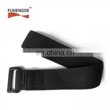 Hook and loop elastic boot strap with buckle