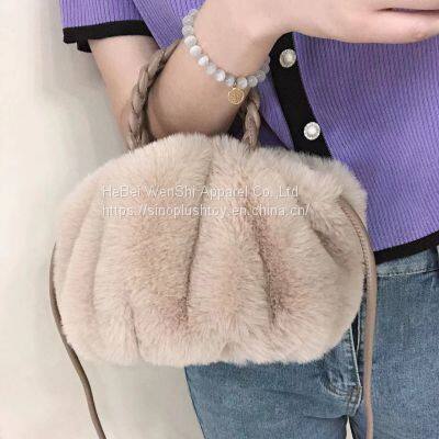 011Newly Arrived Small Plush Handbag High Quality Women's Popular Design Cloud Plush Purse Personality Girl Faux Fur Handbag