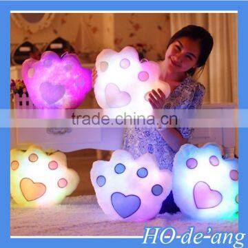 Hogift colorful lucky star shining led light pillow/led star shape light throw pillow