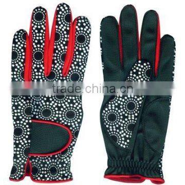 Artificial Leather Golf Gloves with Front Silicon