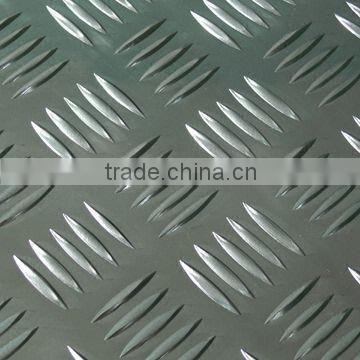 Aluminum Tread Plate 5-Bar pattern