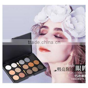 Private label 15 colors eyeshadow makeup palette