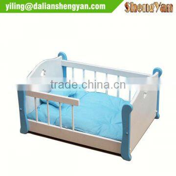 Homemade Low Price Wooden Frame Dog Beds photo-2