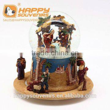 Ployresin Custom Souvenir Snow Globe For Wholesales