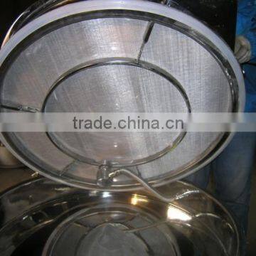 Rotary vibratory screener for different industries