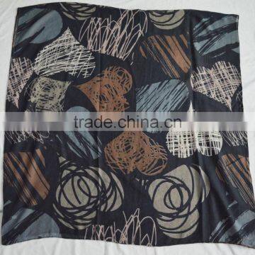 Fashion New Coming 100%rayon Ladies Print Heart Latest Scarf photo-2