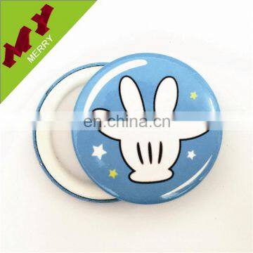 China manufacture cheap custom metal badge