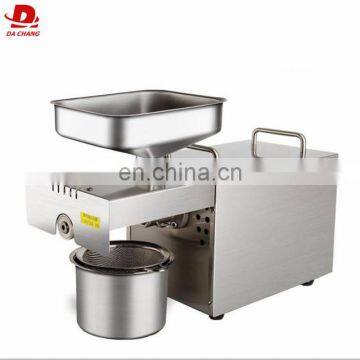 Home Use Mini Small Edible Sandalwood Essential Oil Making Machine photo-6