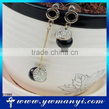 Direct manufacturer fashion product crystal rhinestone cuff earring E1590