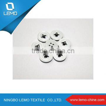 factory wholesale 4 holes resin button for garment