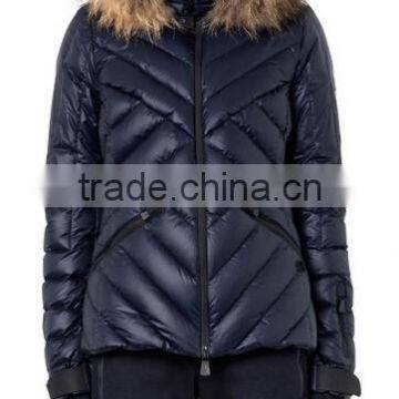 100% nylon short design woman's down jacket with fur trim