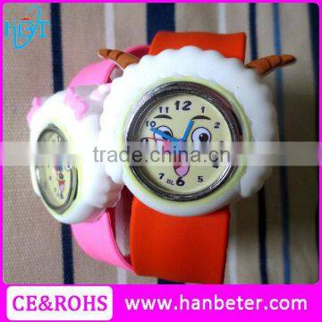 Selling fashion design japan movt silicone hand watch for girl with factory price