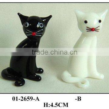 black glass cat for home decoration