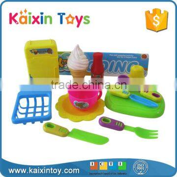2016 New Product Kids Plastic Toy Kitchen Play Set