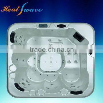 Air jet outdoor hot tub spa