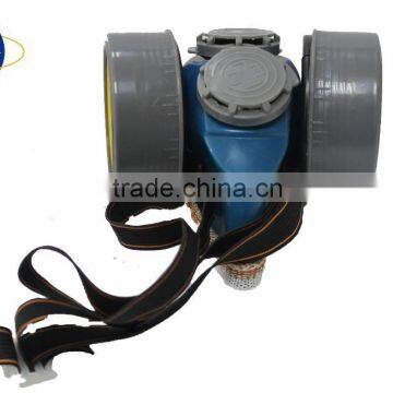 Twin cartridge half face chemical respirator