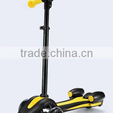 Latest Arrival Kids Electric Spray Scooter, 4.5inch 3 Wheel Electric Scooter With LED Light For Kids photo-2
