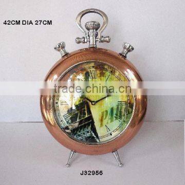 Round cast Aluminium table clock in copper finish available in brass finish also