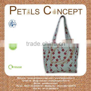 Natural cotton fabric hand bag with flower print