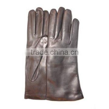 Leather gloves