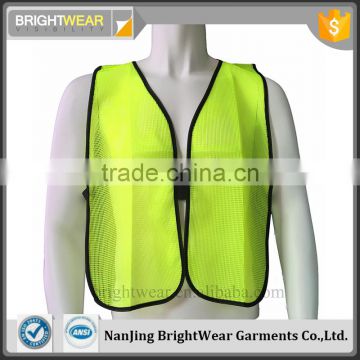 high visibility traffic mesh safety vest with hook and loop fastener