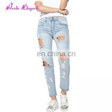 Wholesale No Moq Summer Women Denim Light Blue Ripped Jeans photo-2