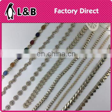 wholesale new design popular plastic chain for garment accessories