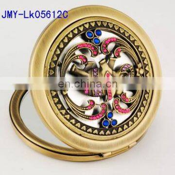 3D Hollow Decoration Antique Metal Pocket Makeup Mirror photo-2