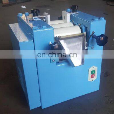 ST65  lab ceramic 3 roll mill with zirconia rollers for plant beverage