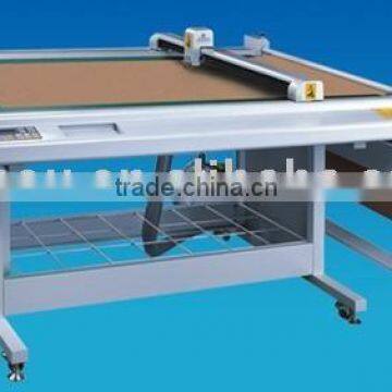 Garment sample cutting table