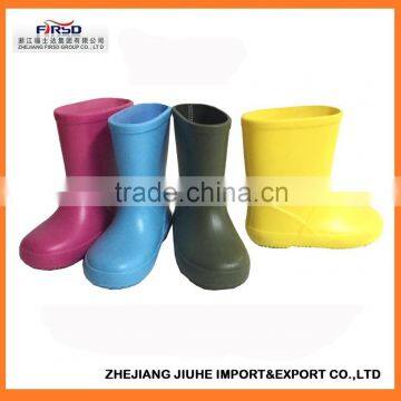 Cute and Lovely Cheap PVC Rain Boots for Kids and Children