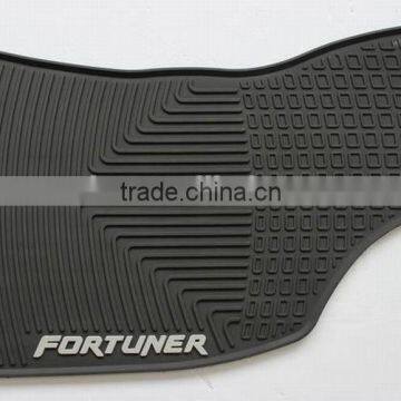 Customized Hot Sale Full Set Type PVC Car Floor Mats For TOYOTA FORTUNER photo-4
