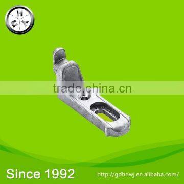 ISO certificate high quality zinc plated iron furniture cabinet corner fitting (CF4611)