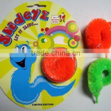 Classic slidey worm toy