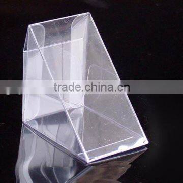 clear plastic box