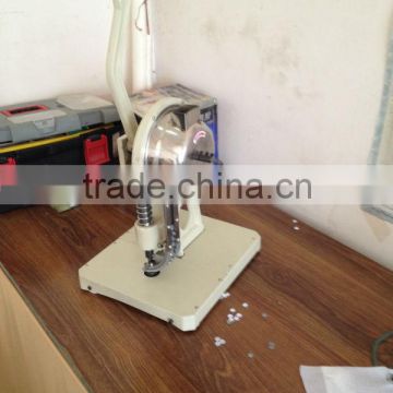 Manual Tarpaulin eyelet Hole Punching machine