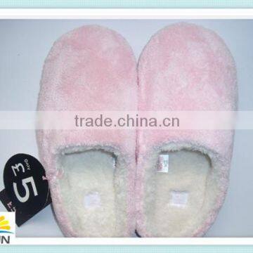 Soft indoor slippers from china/slipper import