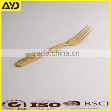 24 Pcs Stainless Steel Cutlery Set With Contemporary Style