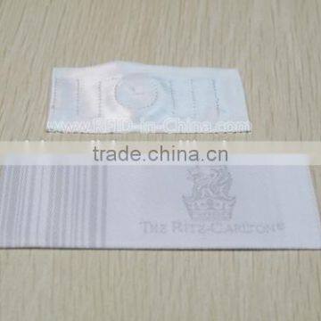 860~960MHz Passive RFID Woven Labels Withstand 200 Washing Cycles Under Industrial Laundry Environment photo-2