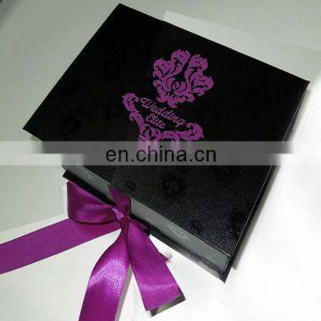 Glossy lamination UV logo finish balck gift paper packaging box with folding design for clothes, garments, apparel packing