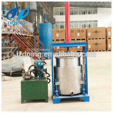 Small Hydraulic Press for Cassava Making photo-3