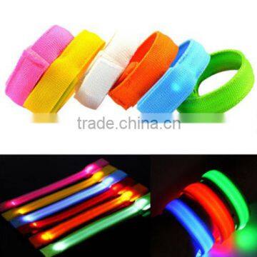 LED Nighlight Glow Glowing Wristband Bracelet Party Dance Bar Disco Bangle Light